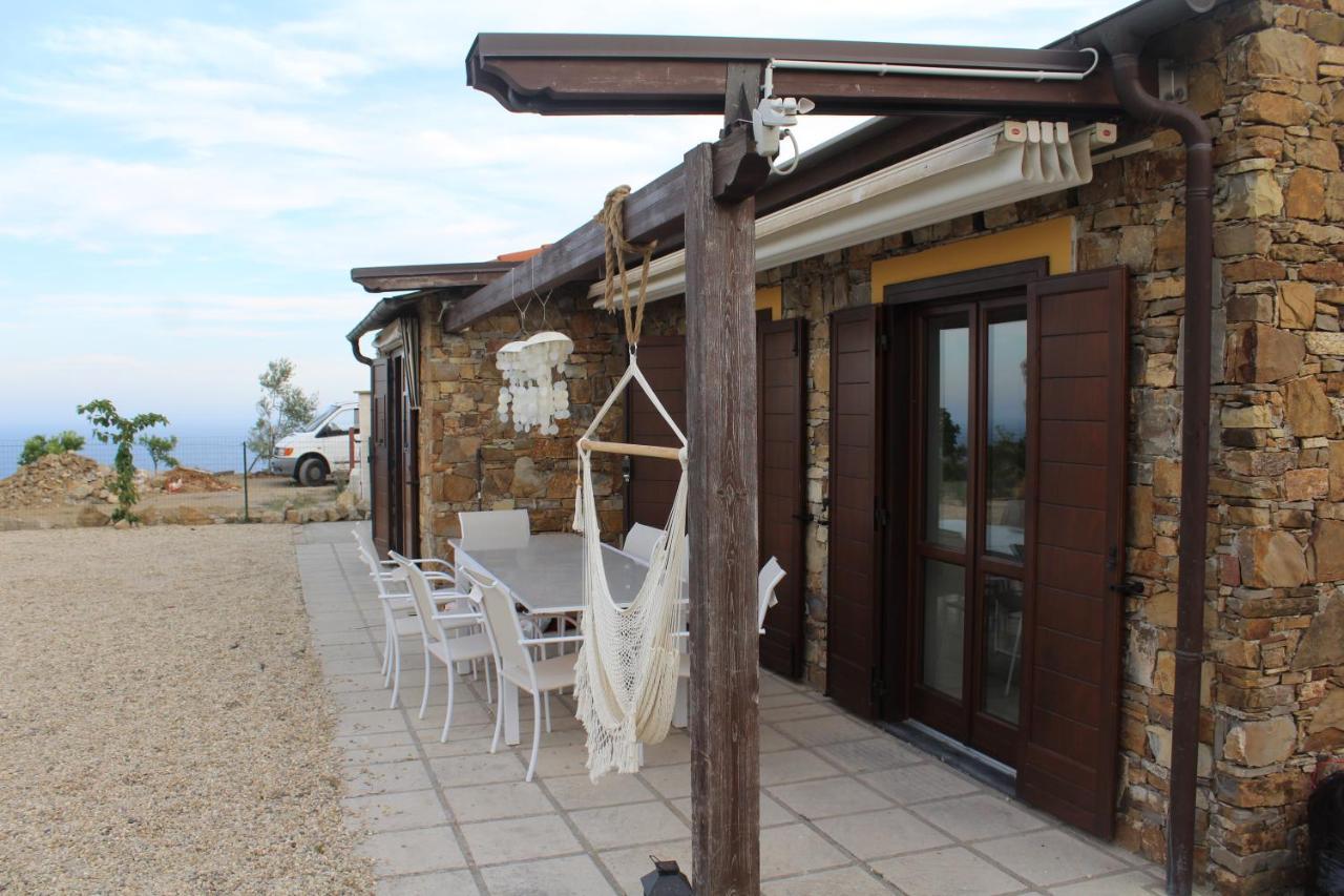 Villa Clicla - Pool, Sea,Hommock Swing And Laziness Imperia Ngoại thất bức ảnh