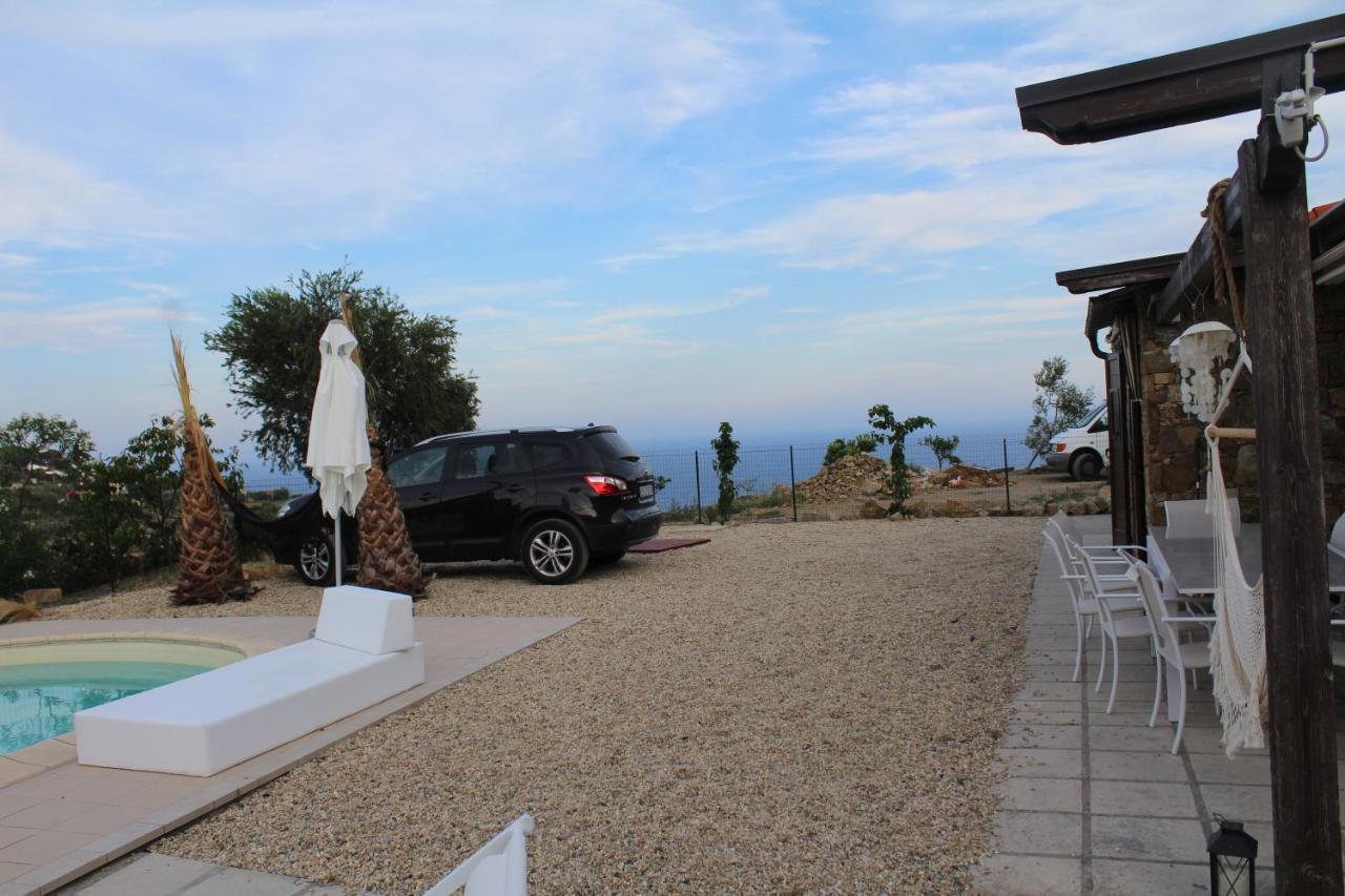 Villa Clicla - Pool, Sea,Hommock Swing And Laziness Imperia Ngoại thất bức ảnh
